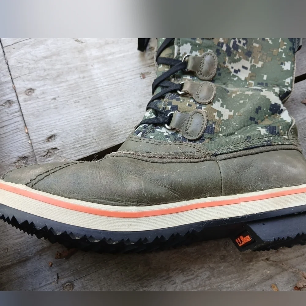 LL Bean Women’s Faux Fur Lined Camouflage Tek Primaloft  Boots Size 6